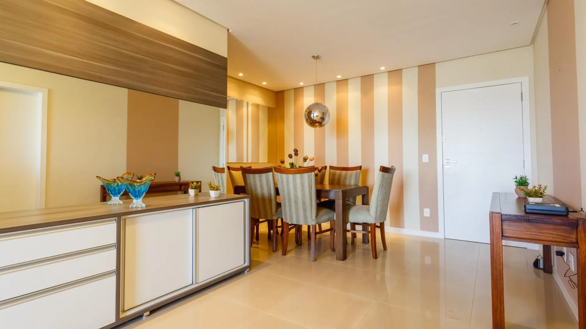 Apto Vista Mar, 150M Da Beiramar Continental P1386 Florianópolis Apartmán
